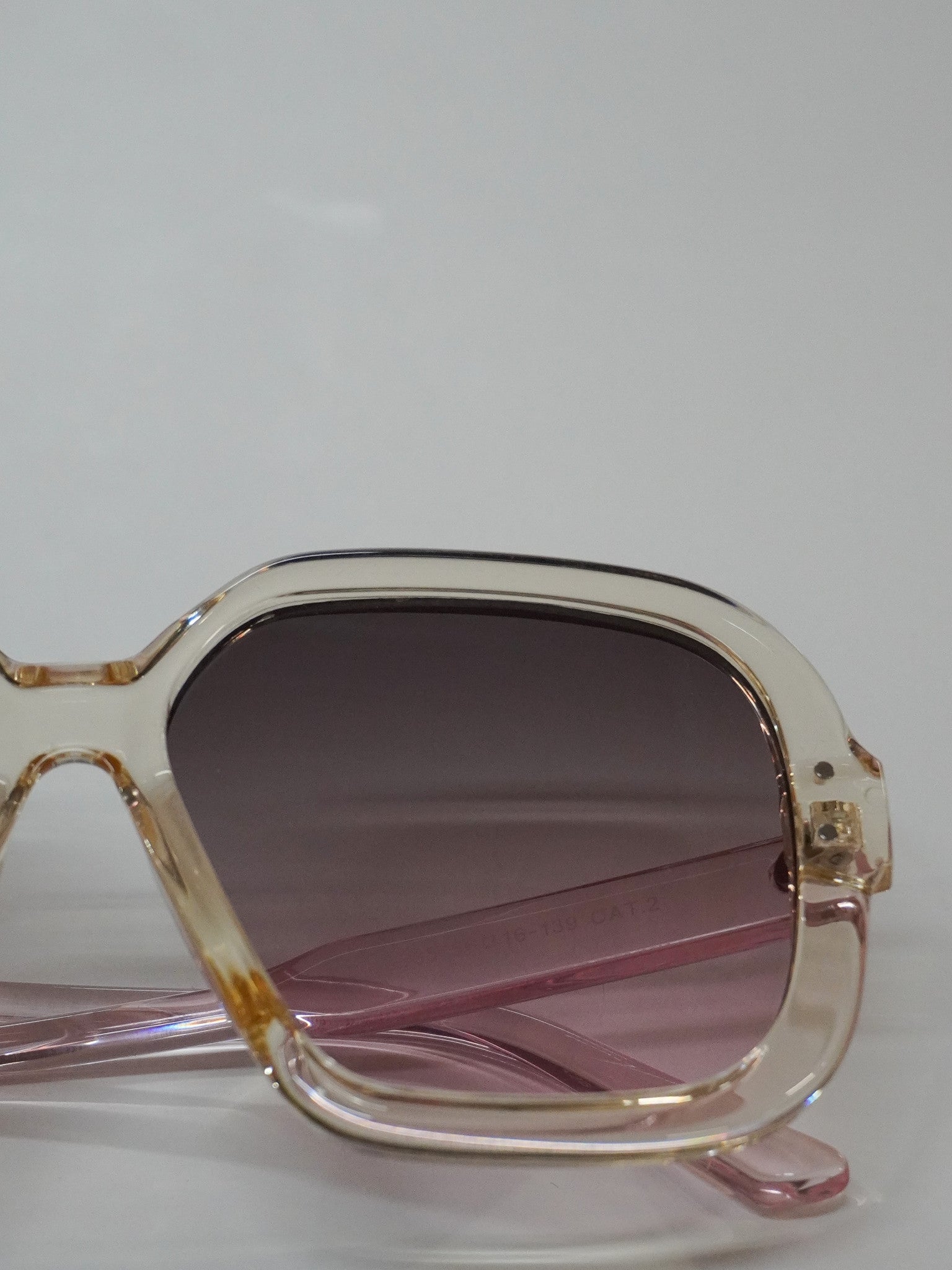 GAFAS DE SOL MODELO 1 2026