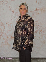 CAMISA ESTAMPADA  GEOMETRICA STRASS JOT
