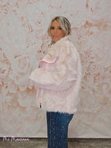 CASACO COMBINADO DE PELE E COURO SINTÉTICO