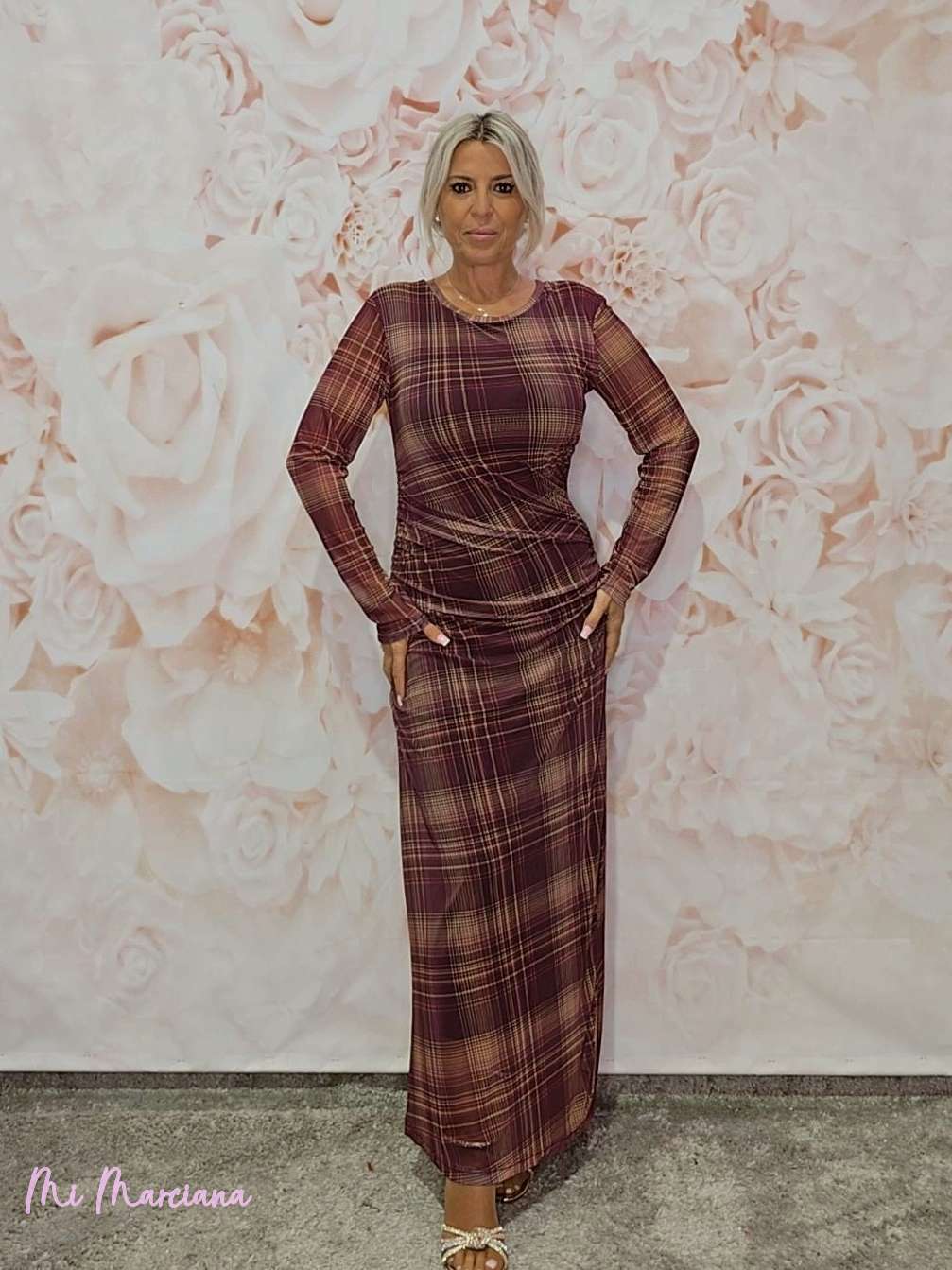 ABITO IN TULLE A SCACCHI