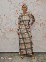 ABITO IN TULLE A SCACCHI