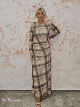 ABITO IN TULLE A SCACCHI