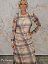 ABITO IN TULLE A SCACCHI