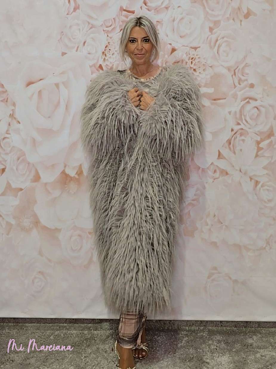 ABRIGO DOBLE PELO LISO TAUPE  LUMINA