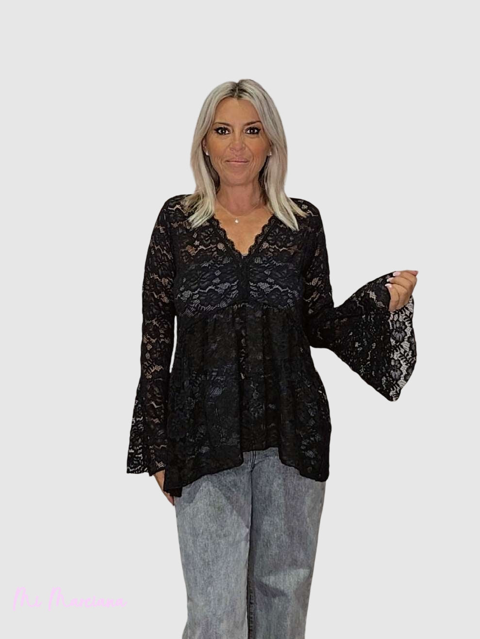 Blusa de renda JOT