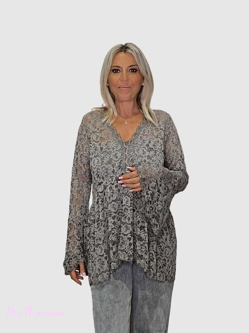 Blusa de renda JOT