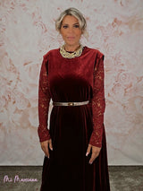 ABITO LUNGO IN VELLUTO CON MANICHE IN PIZZO JOT