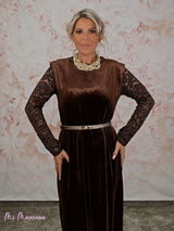 ABITO LUNGO IN VELLUTO CON MANICHE IN PIZZO JOT