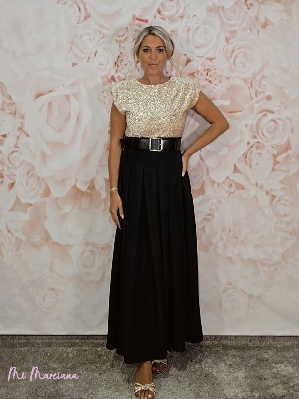 ABITO COMBINATO CON SPALLINE E PAILLETTES