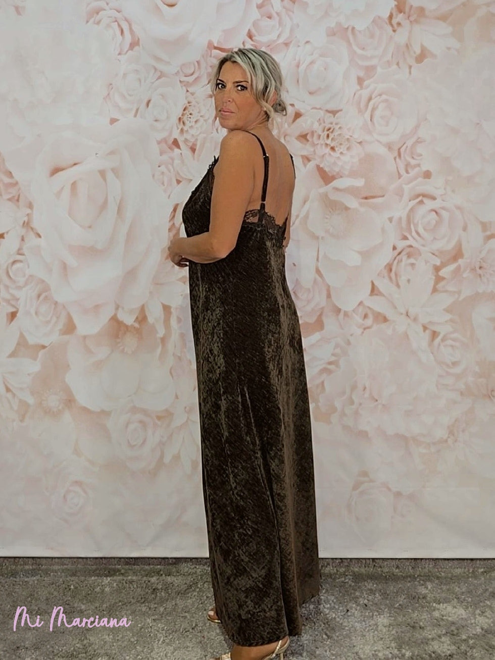 VESTIDO TERCIOPELO LENCERO