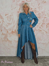 VESTIDO DE ganga AZUL COM APLIQUES