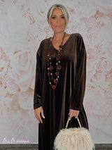 VESTIDO LONGO DE VELUDO COM DECOTE EM V