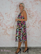 VESTIDO DE PAETÊS COM LETRAS JOT