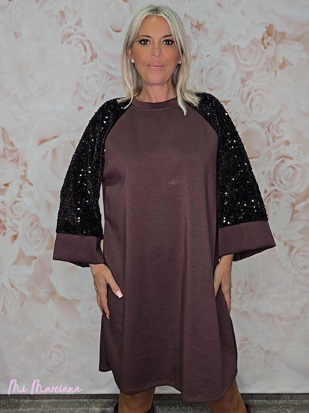 VESTIDO DE PAETÊS OVERSIZED