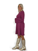 VESTIDO SINO COM TACHAS