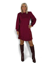 VESTIDO DE PAETÊS COM RISCAS LATERAIS