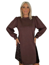 VESTIDO DE PAETÊS COM RISCAS LATERAIS