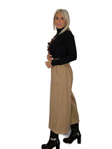 PANTALÓN CORTO CON CINTURÓN