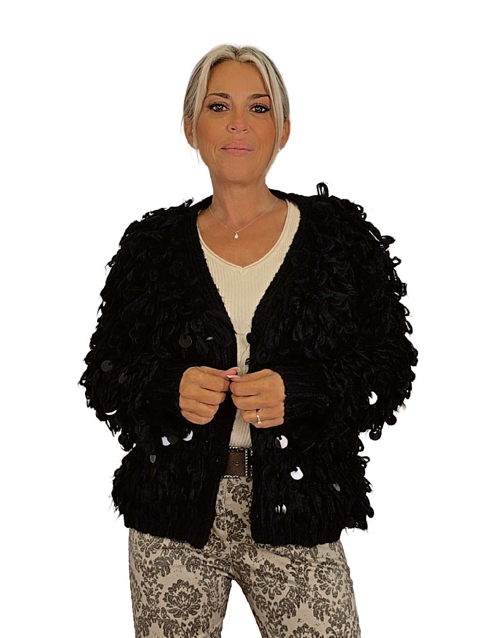 Casaco JOT com folhos e lantejoulas