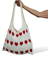 BOLSA EM CROCHÊ COM CORAÇÕES