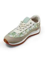 TÊNIS RETRÓ COM ESTAMPA DE FLOR
