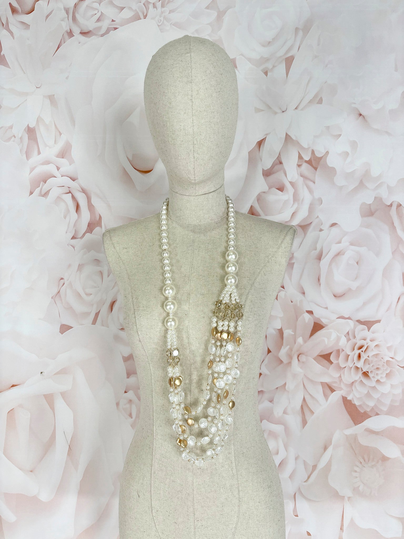 COLLAR PERLA BLANCO Y DORADO