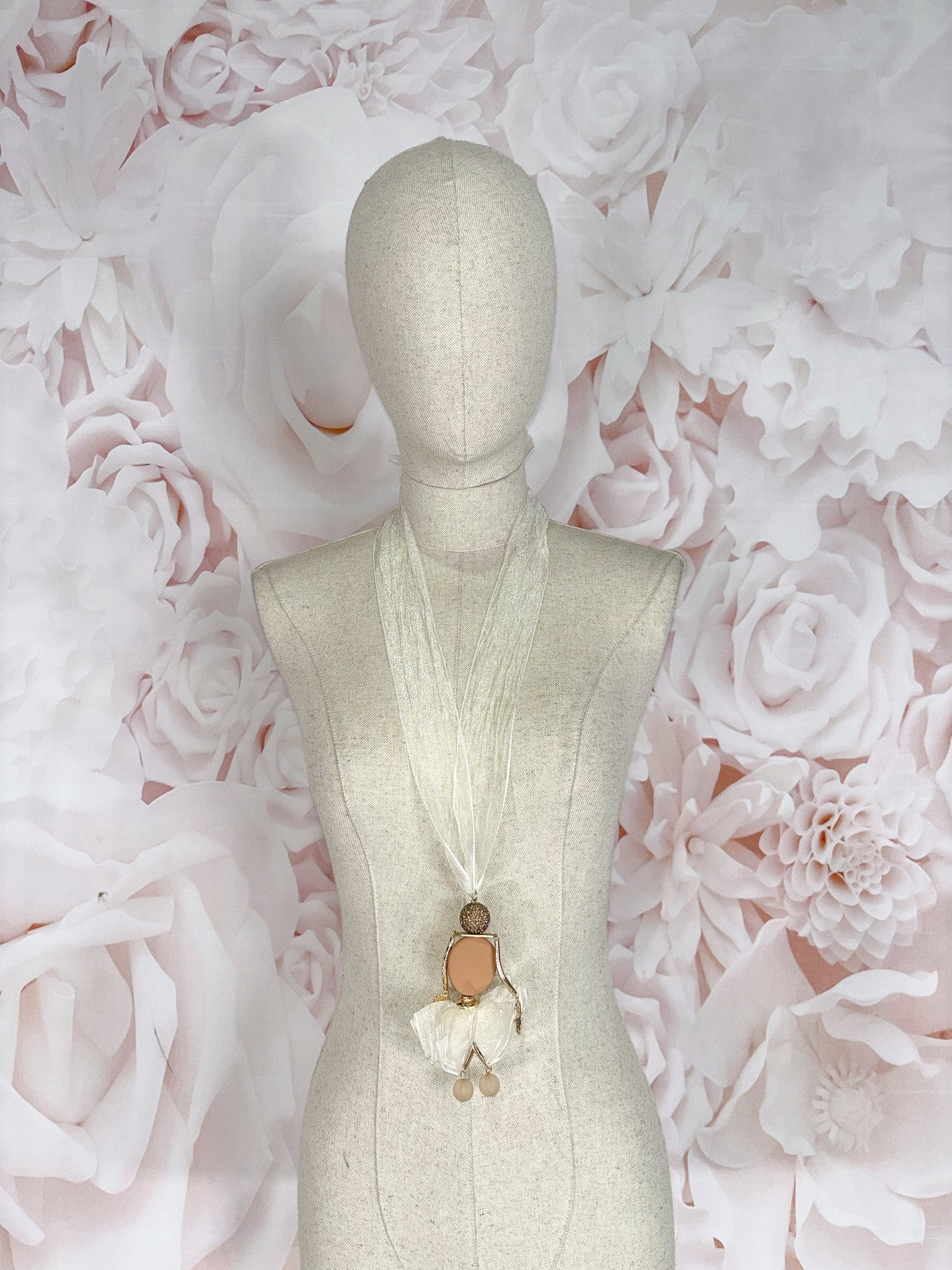 BALLERINO IN TUL CON COLLO