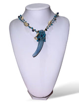 COLAR DE FANG DE QUARTZO