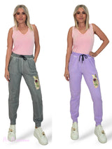 PANTALON JOGGER ANTELINA PARCHE FLOR JOT