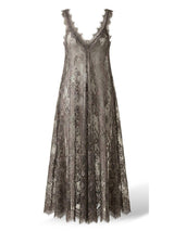 ROBE EN DENTELLE ORIENTALE