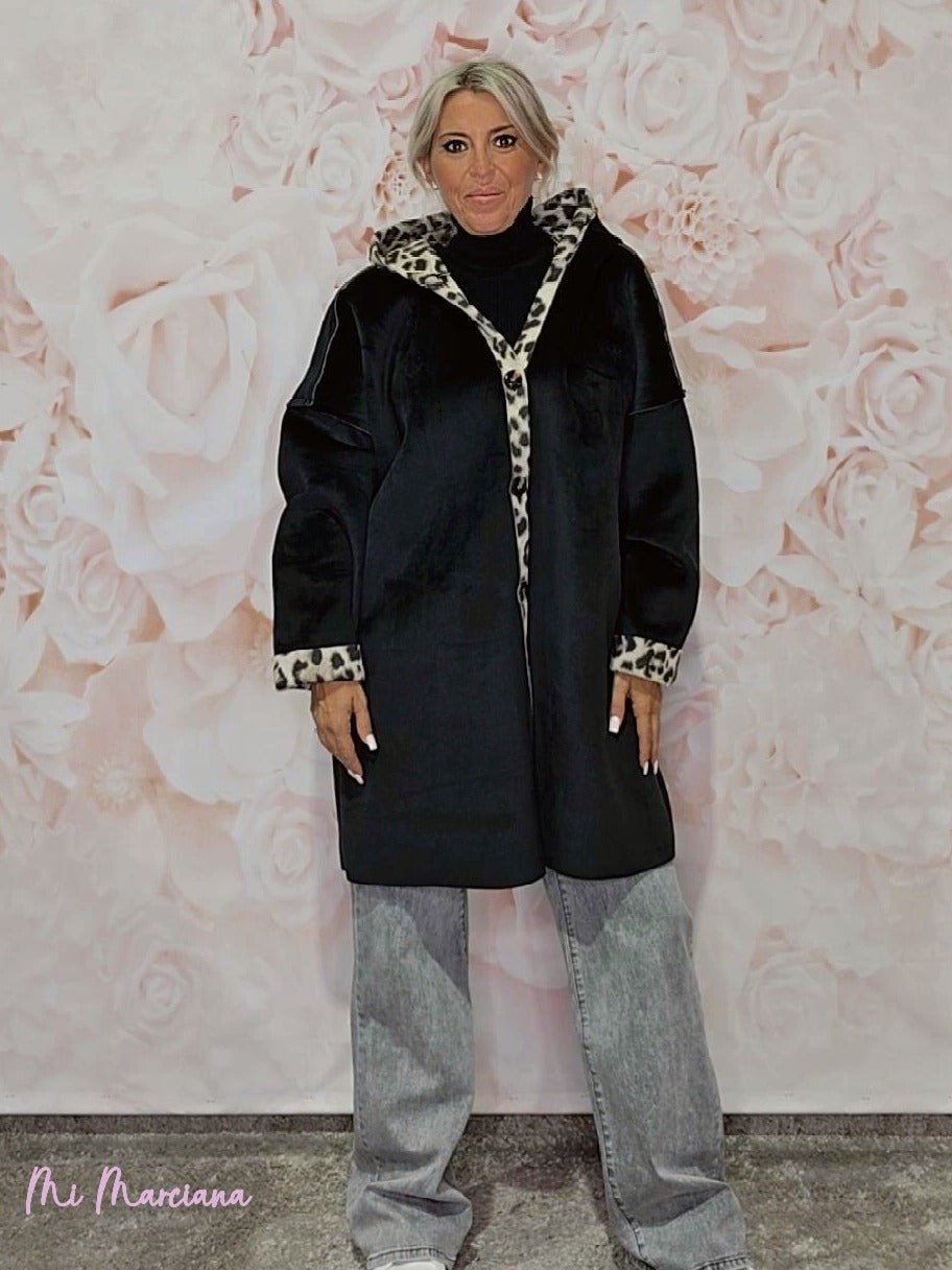 ABRIGO BORDADO NEOPRENO TERCIOPELO ANIMAL PRINT - Mi Marciana