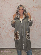 ABRIGO PIEL VUELTA ANIMAL PRINT JOT - Mi Marciana