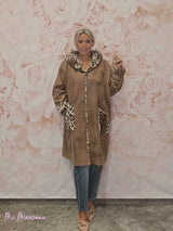 ABRIGO PIEL VUELTA ANIMAL PRINT JOT - Mi Marciana