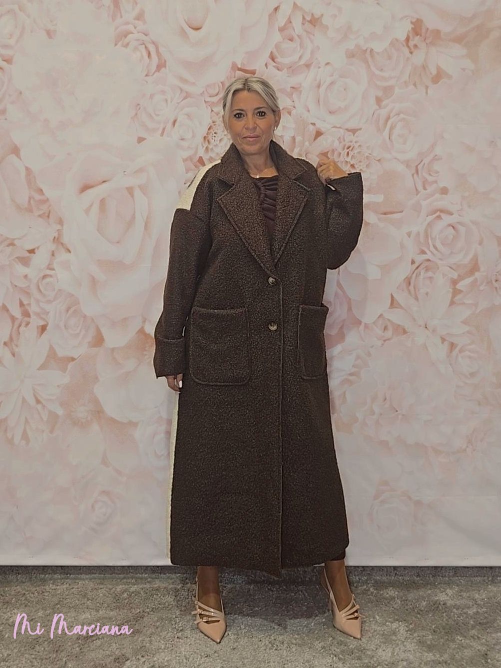 ABRIGO RIZO LETRAS - Mi Marciana