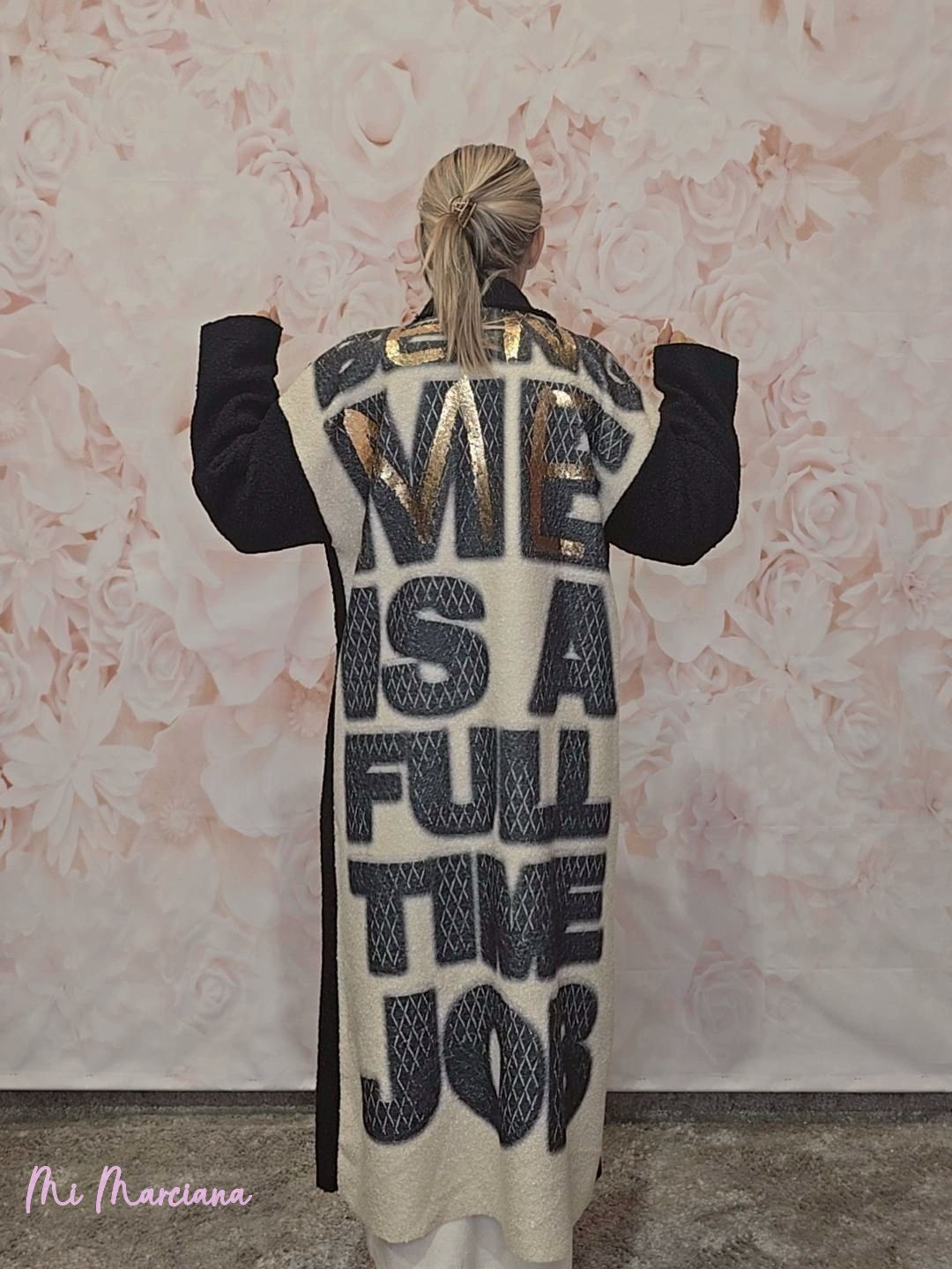 ABRIGO RIZO LETRAS - Mi Marciana