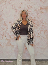 BLAZER ANTELINA ALAS ANIMAL PRINT CON LENTEJUELAS VERDE - Mi Marciana