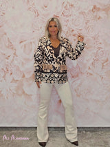 BLAZER ANTELINA ALAS ANIMAL PRINT CON LENTEJUELAS VERDE - Mi Marciana