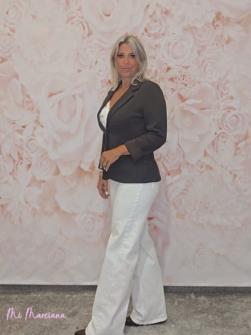 BLAZER ENTALLADA MIL RAYAS CAFÉ - Mi Marciana