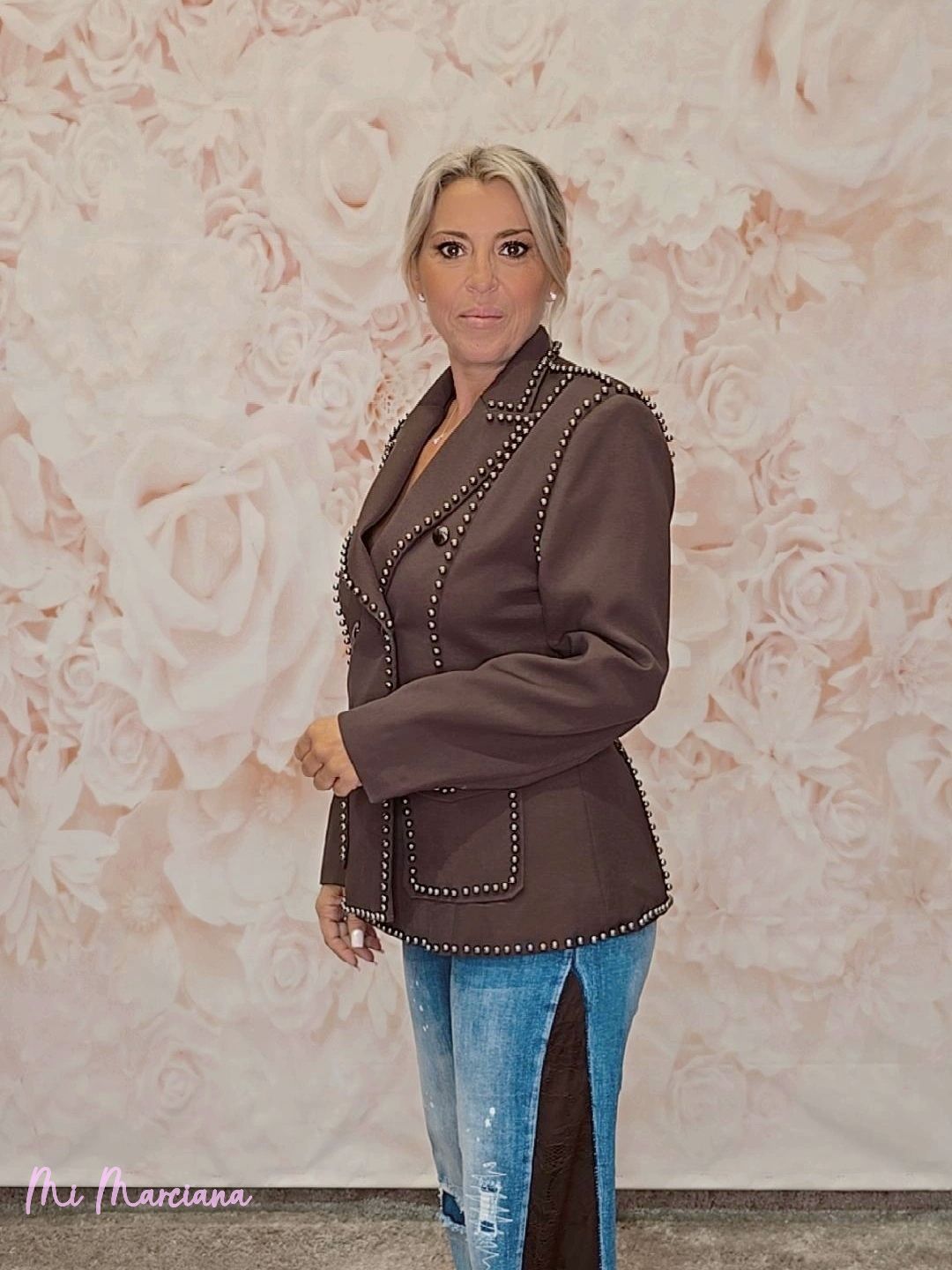 BLAZER ENTALLADA TACHUELAS JOT - Mi Marciana