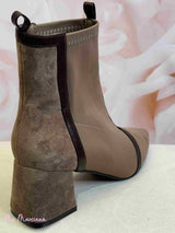 BOTÍN BICOLOR TAUPE - Mi Marciana
