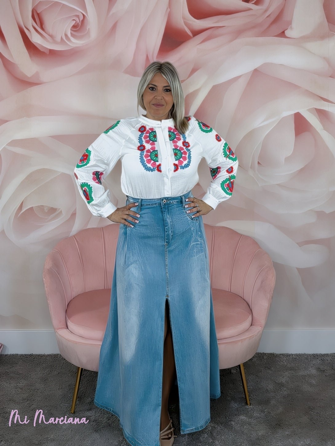 CAMISA BAMBULA FLORES MULTICOLOR BORDADAS - Mi Marciana