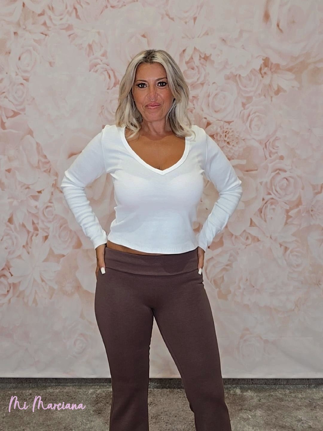 CAMISETA ESCOTE EN V - Mi Marciana