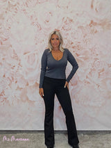 CAMISETA ESCOTE EN V - Mi Marciana