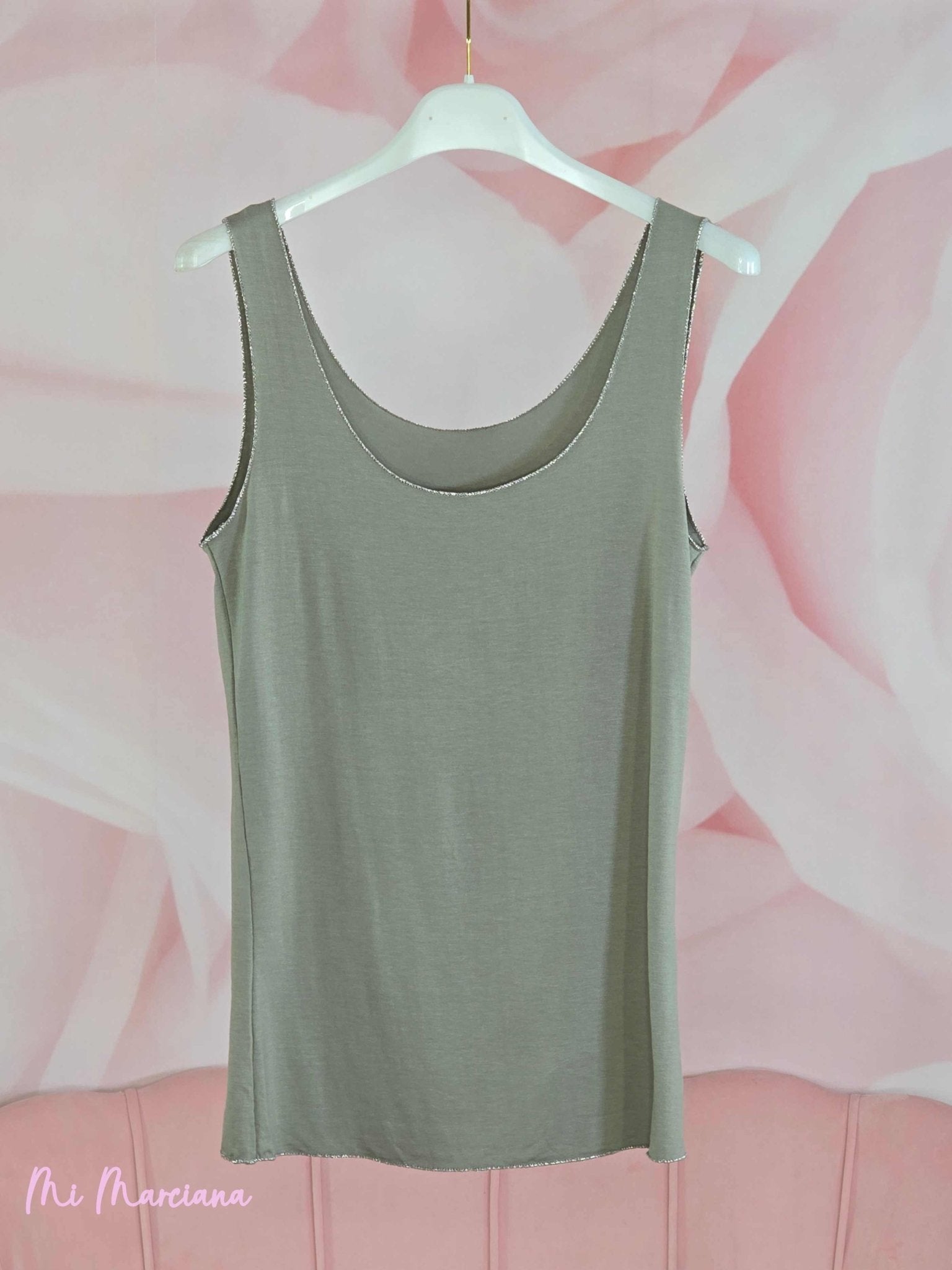 CAMISETA TIRANTES RIBETE PURPURINA - Mi Marciana