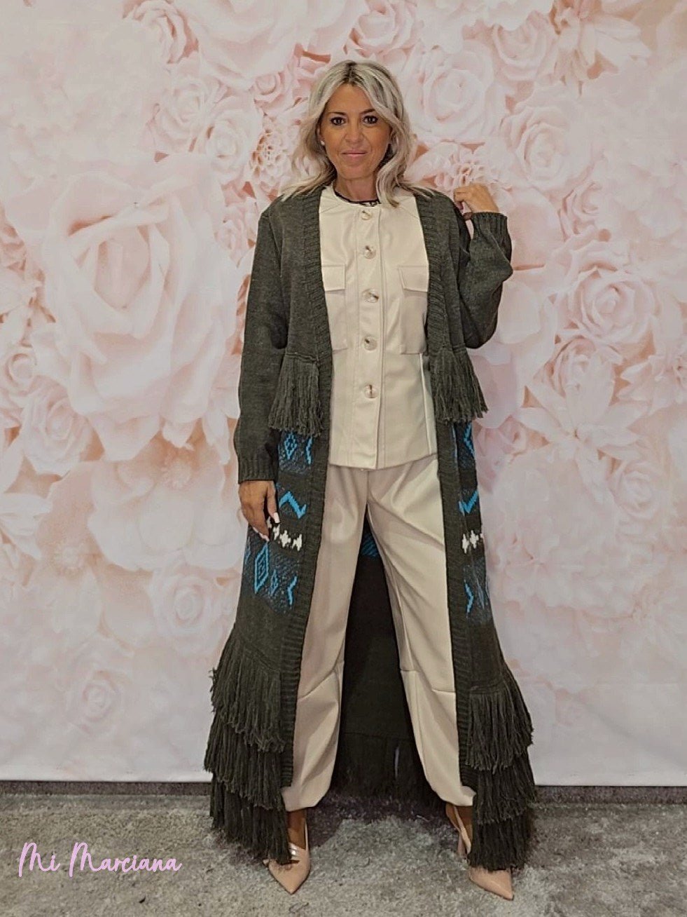 CÁRDIGAN LARGO PUNTO FLECOS - Mi Marciana