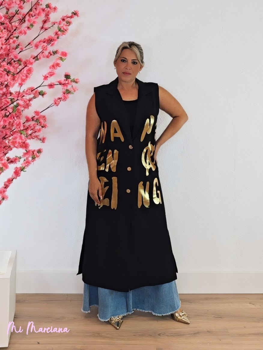 CHALECO LARGO LETRAS DORADAS - Mi Marciana
