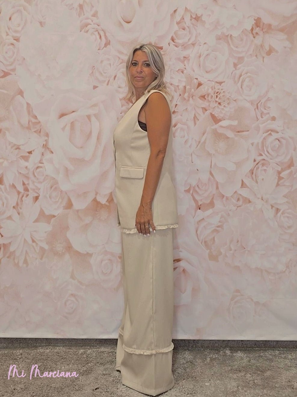 CHALECO PANAMÁ FLECOS BEIGE - Mi Marciana