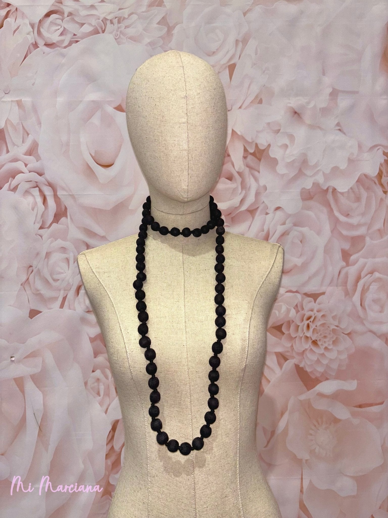 COLLAR BOLAS SEDA - Mi Marciana