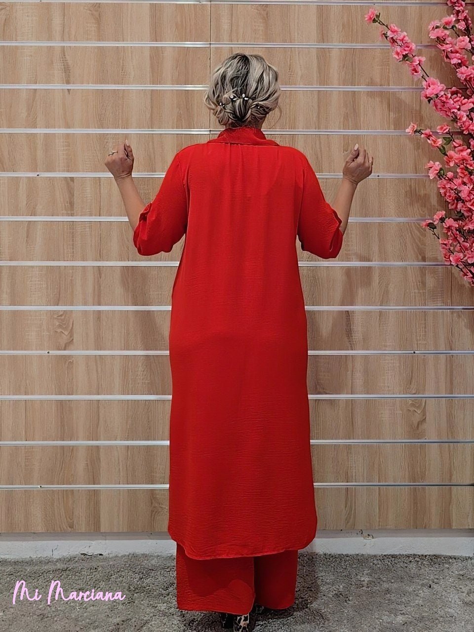 CONJUNTO CHAQUETA LARGA Y PANTALÓN ROJO - Mi Marciana