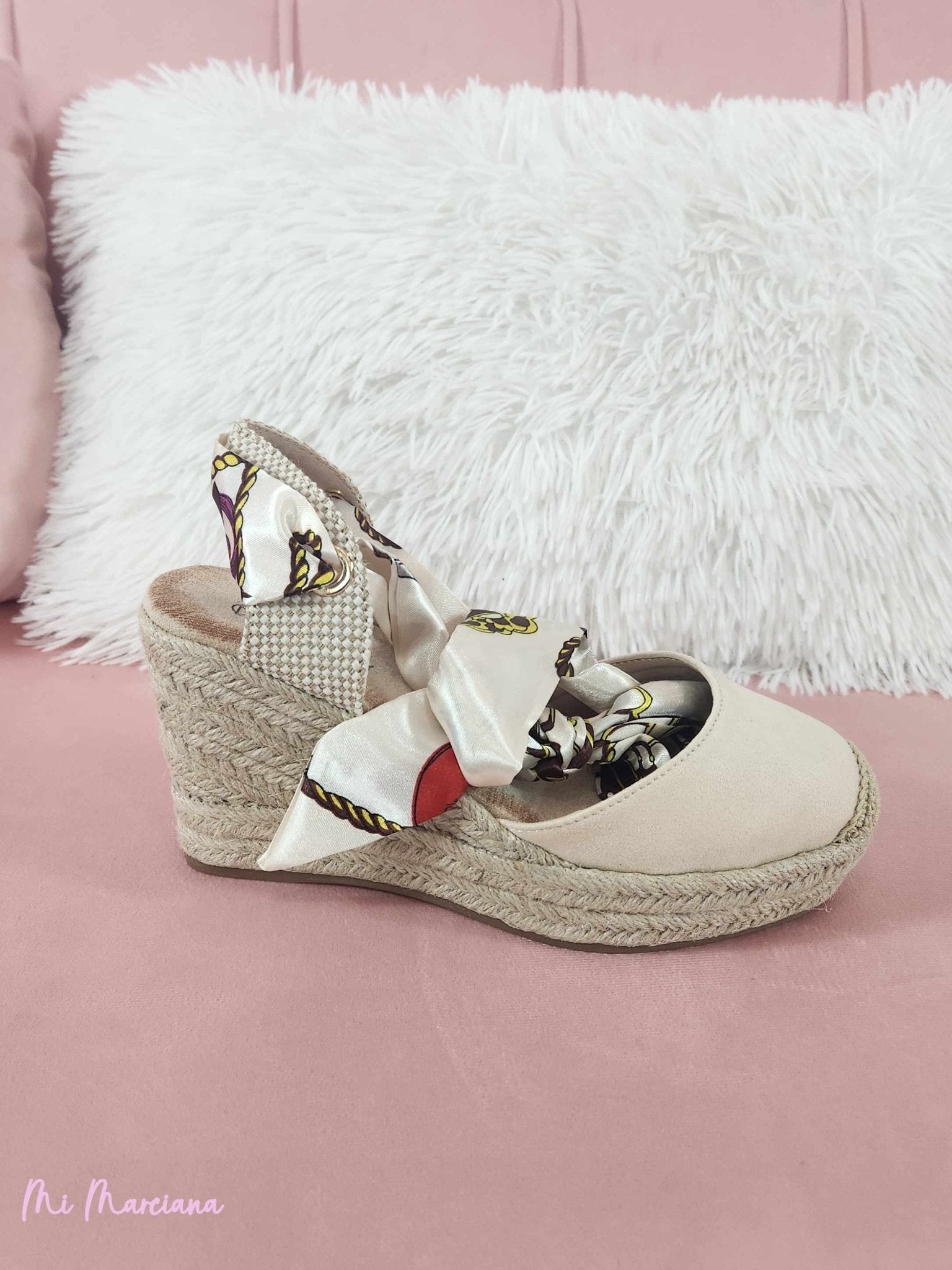 CUÑAS BEIGE LAZADA PAÑUELO - Mi Marciana